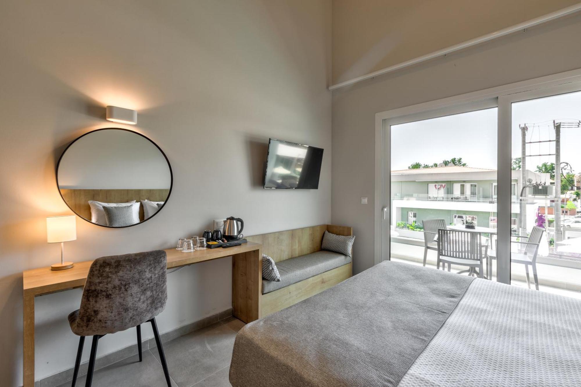 White Olive Premium Laganas Otel Dış mekan fotoğraf